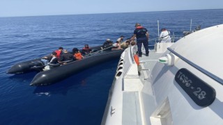 Ayvacık açıklarında 56 kaçak göçmen kurtarıldı