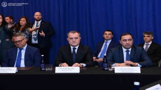 Azerbaycan ve Ermenistan dışişleri bakanları ABD'de bir araya geldi