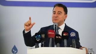 Babacan: Millet zenginleşmiyor, siz kimi zenginleştiriyorsunuz?