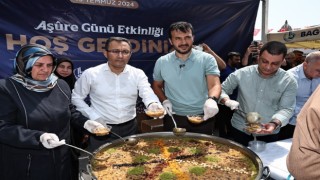 Bağcılar Belediyesinden aşure ikramı