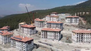 Bahçede deprem konutlarında kaba inşaatın yüzde 70i tamamlandı
