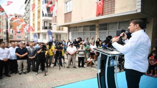 Bahçelievler Yunus Emre Camii, yeni ismiyle ibadete açıldı