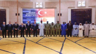 Bakan Fidan, Nijer Başbakanı Zeine ile ortak çalışma toplantısına katıldı