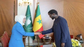 Bakan Göktaş, Senegal Devlet Başkanı Faye ile görüştü