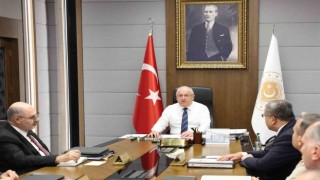 Bakan Güler: “Türkiyeye karşı faaliyet gösteren bazı unsurların kamu düzenini bozma girişimleri başarısız kılınacaktır”