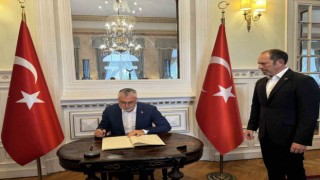 Bakan Işıkhandan Türkiyenin Bükreş Büyükelçiliğine ziyaret