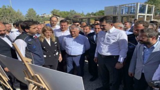 Bakan Kurum: Devlet olarak afet bölgemizin ayağa kalkması için gereken her türlü mücadeleyi vermeye çalıştık