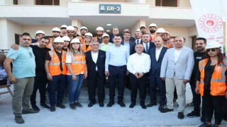 Bakan Kurum, TOKİ konutlarını inceledi
