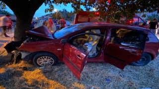 Balıkesirde trafik kazası; 2 ölü 6 yaralı