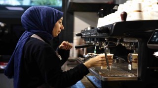 Barista kursunu bitirip Bağ-Kafede işe başladılar