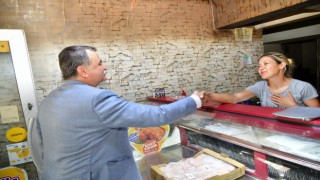 Başkan Balaban 3 mahallede esnaf ziyareti yaptı