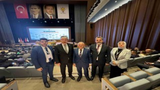 Başkan Büyükkılıç, AK Parti Genişletilmiş İl Başkanları Toplantısına katıldı
