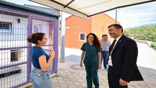 Başkan Çavuşoğlundan sevimli dostlara ziyaret