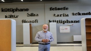 Başkan Çolakbayrakdar, “Kitapseverleri cezbedecek, farklı bir kütüphane kazandırıyoruz”