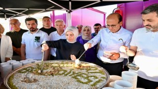 Başkan Geçit: “Toplumun tüm kesimlerine sevgi ve muhabbetle yaklaşıyoruz”