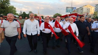 Başkan Özdoğan: Birliğimiz ve beraberliğimizle hainlere karşı dimdik ayaktayız