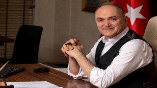 Başkan Özlü “Mesleğine saygı duyan basın camiası üyelerini tebrik ediyorum”