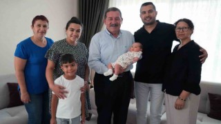 Başkan Topuzdan ‘Hoş geldin bebek ziyareti