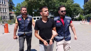 Belediye başkanlığı seçimi husumetinden 17 yaşındaki çocuğu tüfekle yaralayan genç tutuklandı