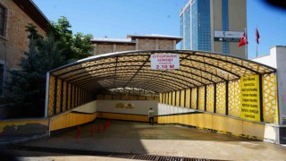 Belediyenin otoparkına gelen zamlar vatandaşlardan tepki çekti