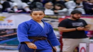 Bilecikli Milli Judocu Ecrin Benlioğlu Türkiyeyi temsil edecek