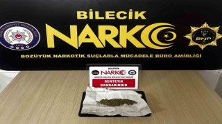 Bilecikte yakalanan şüphelinin üzerinde uyuşturucu madde ele geçirildi