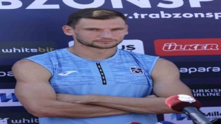 Borna Barisic: Goller ve asistler ile takıma katkı yapmak istiyorum