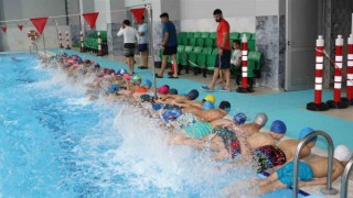 Bozdoğan Yarı olimpik Yüzme Havuzunda ilk kulaç atıldı
