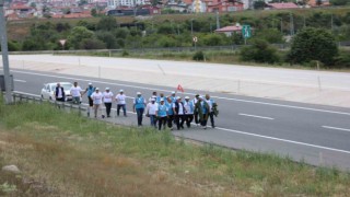 Büro Memur-Senin Boludan Ankaraya yürüyüşü sürüyor