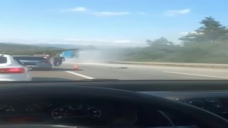Bursada tırın dorsesi alev alev yandı