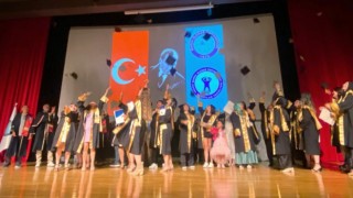 BUÜ Güzel Sanatlar Fakültesi öğrencileri mezun oldu