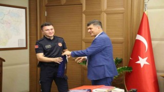 Büyükşehirden ‘can dostu kurtaran itfaiye personeline teşekkür