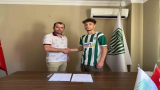Çayelispor, İsmail Özoğulun sözleşmesini yeniledi