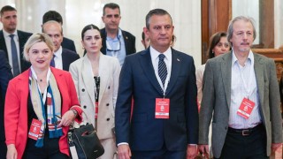 CHP Lideri Özel: "Aşırı Sağa Karşı Sandık Başına!"