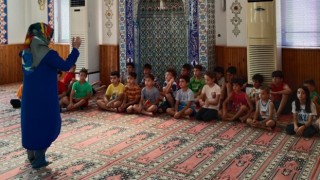 Çinede Yaz Kuran Kursu öğrencilerine farkındalık seminerleri veriliyor