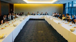 Cizrede tayini çıkan hakim ve savcılar onuruna veda yemeği verildi