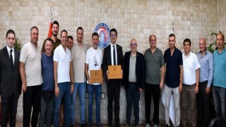 ÇOMÜ-1 Araştırma Gemisinin Bakım ve Tadilat Süreci Tamamlanarak İki Yeni Proje İçin İmza Töreni Gerçekleşti