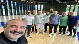 Cumhurbaşkanı Erdoğan basketbol oynadı