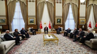 Cumhurbaşkanı Erdoğan, MHP lideri Bahçeli ve bazı siyasetçileri kabul etti