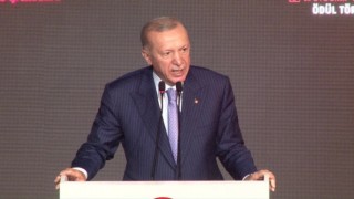 Cumhurbaşkanı Erdoğan: “Ölüm kusanlara karşı 15 Temmuzda destan yazdık