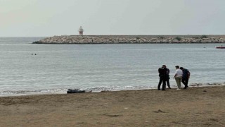Denize giren bir kişi boğularak hayatını kaybetti