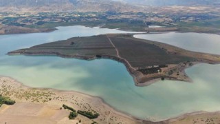Denize kıyısı olmayan Sivasta Anadolunun en büyük adası satıldı