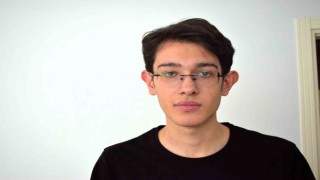 Depremzede öğrenci YKSde Türkiye birincisi oldu