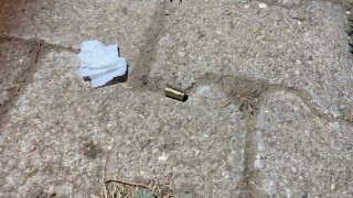 Diyarbakırda abla kardeş, dayıları tarafından vuruldu