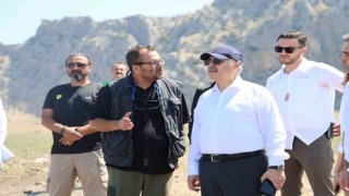 Dünya tarihine ışık tutacak izler için Anavarza antik kentinde ilk kazma vuruldu