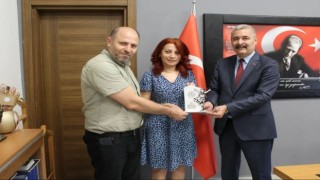 Dünyada 17 öğretmene verilen ödülü aldı, Aydının gururu oldu