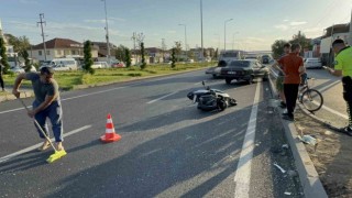 Düzcede otomobil motosikletle çarpıştı: 3 yaralı