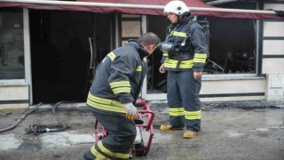 Edirnede bakım ve onarım servisi alevlere teslim oldu