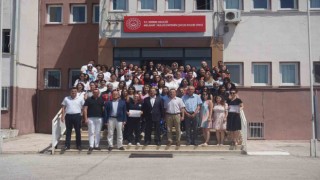 Edirnede gönüllü ilk yardımcılar sertifikalarını aldı