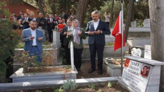 Edirnedeki şehitler kabirleri başında anıldı